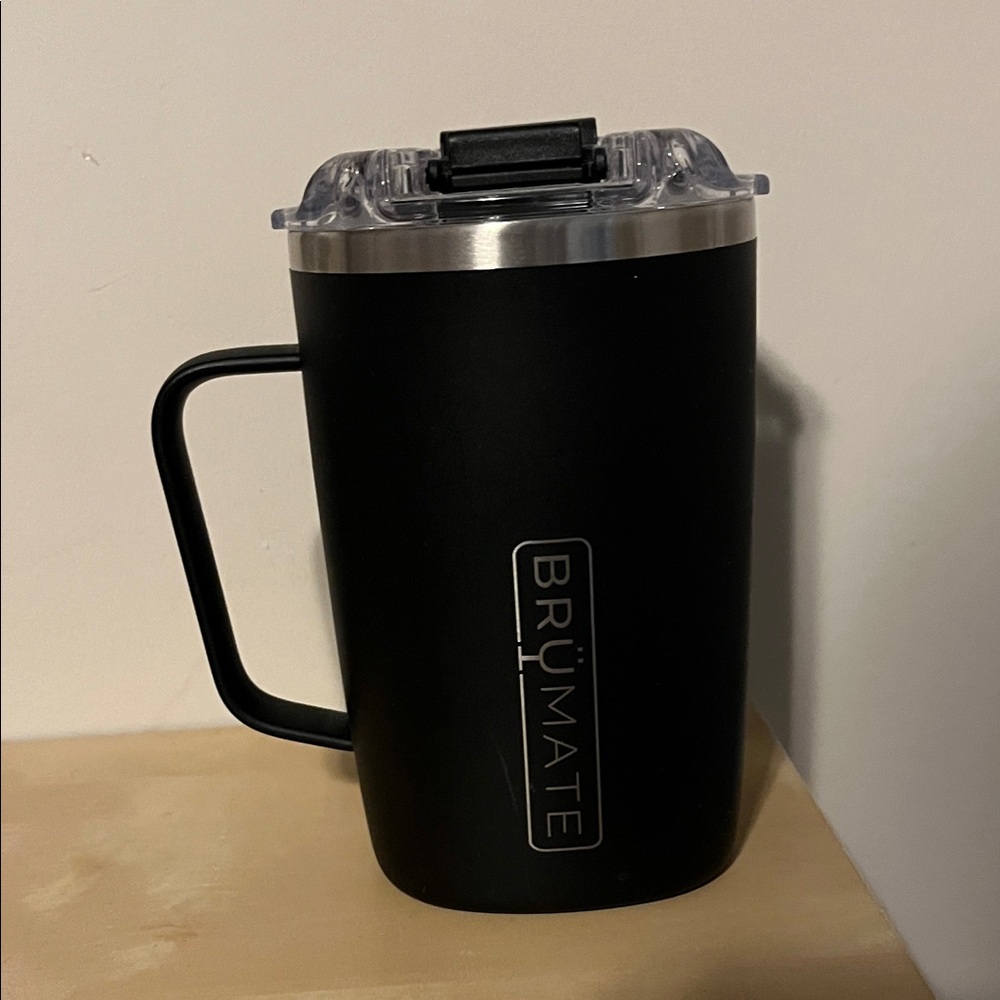 BrüMate Black Insulated Mug